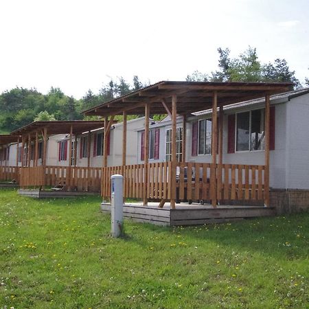 Mobilheimy U Prehrady Otel Horní Dunajovice Dış mekan fotoğraf