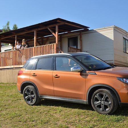 Mobilheimy U Prehrady Otel Horní Dunajovice Dış mekan fotoğraf